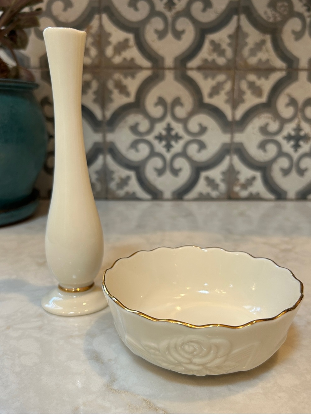 VTG- LENOX Ivory Rose Blossom Bowl & Bud Vase with 24k Gold Accents- EUC